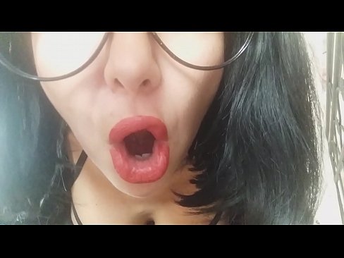 ❤️ Skat, din stedmor vil ikke lade dig gå i skole i dag ... Jeg har for meget brug for dig... Porno at da.pornohammer.ru