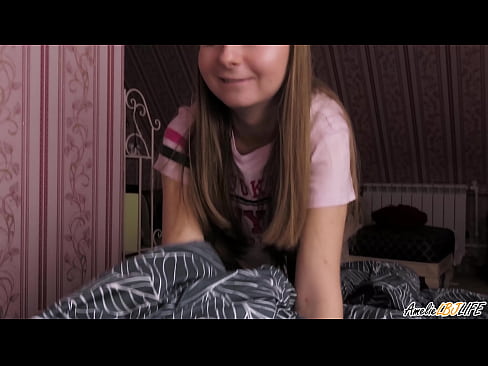 ❤️ Blondie sutter sin bedste veninde dybt og får kaskade i munden Porno at da.pornohammer.ru